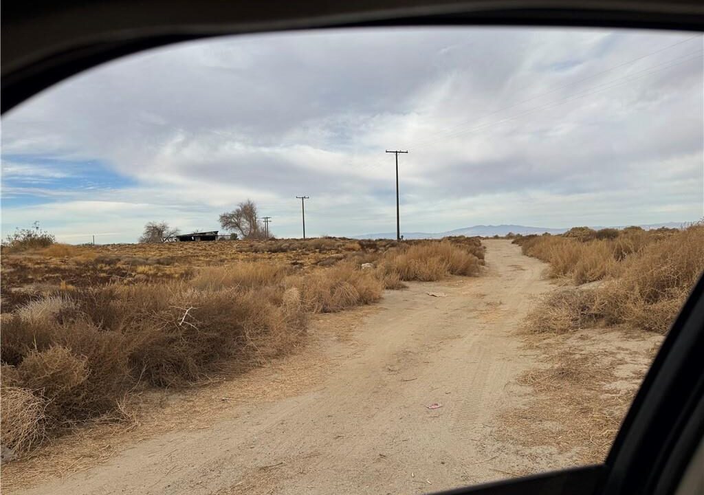 Lot for Sale in Lancaster California