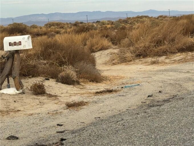 Lot for Sale in Lancaster California