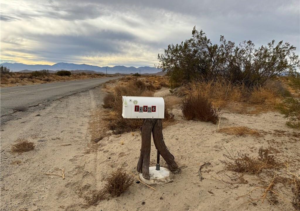 Lot for Sale in Lancaster California